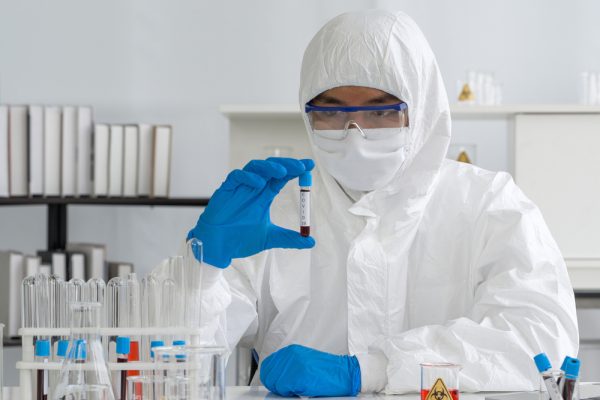 Epidemiological,Researchers,In,Virus,Protective,Clothing,Are,Looking,At,Blood